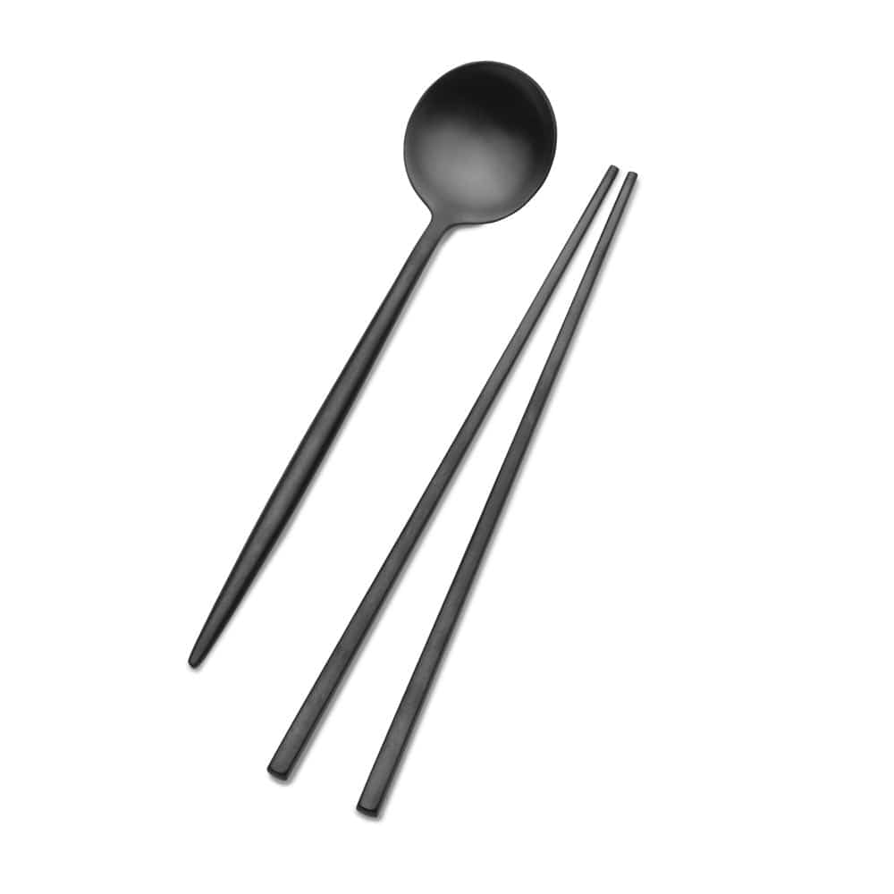 studio-nova-black-chopsticks-and-spoon-set_5292765_1